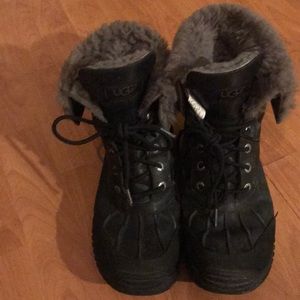 UGG 1906 Adirondack Vibram snow boots